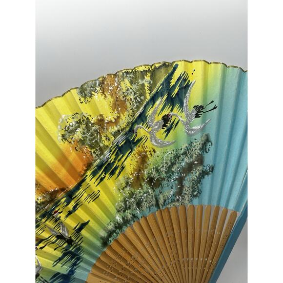Vintage Oriental Wood & Paper Hand-Painted Folding Hand Fan Swans Flowers Rare - Picture 3 of 9